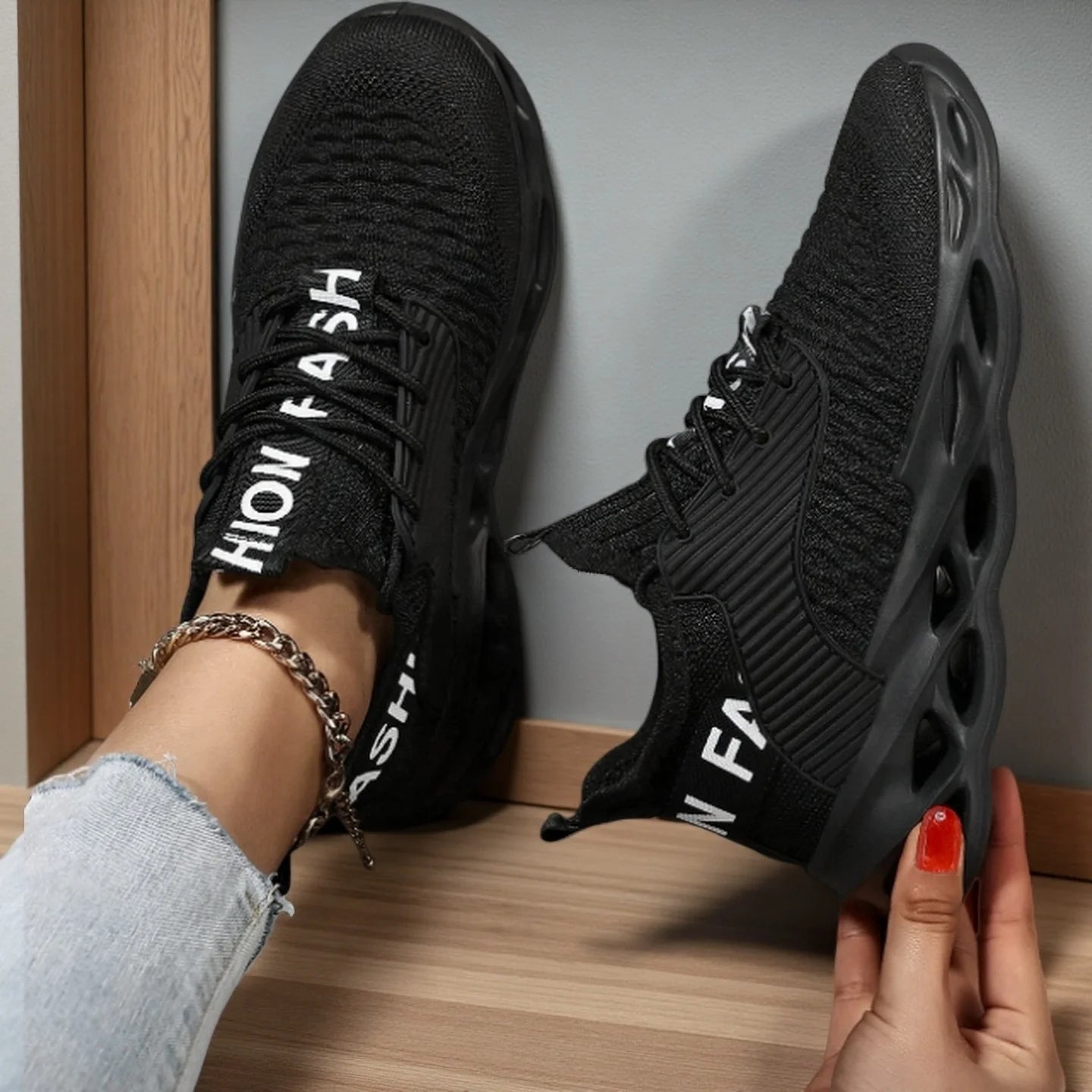 Sneakers for Women Perfect for Running, Gym, Travel Grip And Stability for Indoor Workouts Shock Absorbing Heel Flexible Sole fo